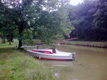 Les arbres pour attacher les &acirc;nes et amarer les bateaux...